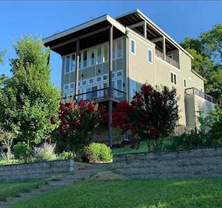 1101 Ozark St Nashville, TN 37206
