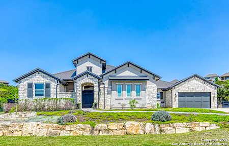 18002 Resort View San Antonio, TX 78255