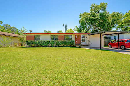 6750 Sans Souci Rd Jacksonville, FL 32216