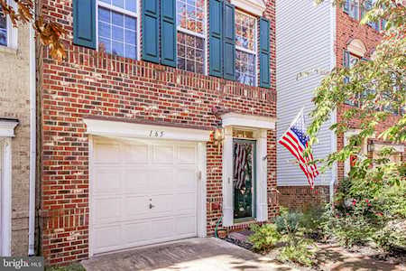 165 Barrett Place Alexandria, VA 22304