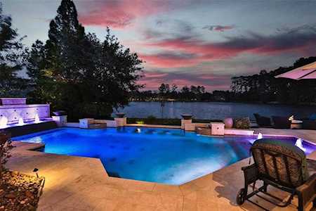 155 Manor Lake Estates Dr Spring, TX 77379