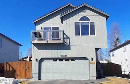 6730 Pebblebrook Circle Anchorage, AK 99507