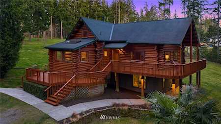17104 242nd Ave SE Maple Valley, WA 98038