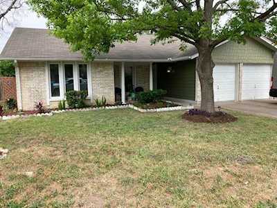 10802 Barnhill DR Austin, TX 78758