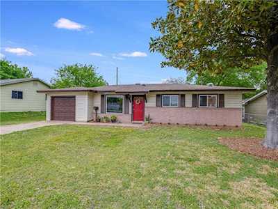 5204 Old Manor RD Austin, TX 78723