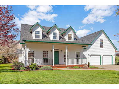 1258 NE 14th Pl Canby, OR 97013