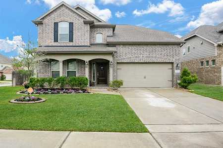 9434 Dochfour Ln Tomball, TX 77375