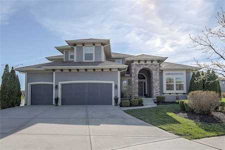 11103 S Hastings St Olathe, KS 66031