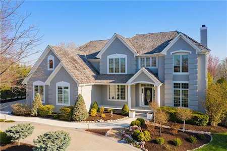 4810 W 143rd Terrace Leawood, KS 66224