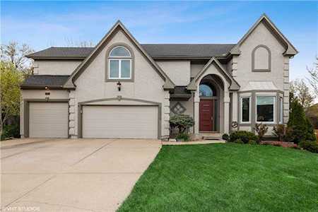 12009 W 132nd St Overland Park, KS 66213