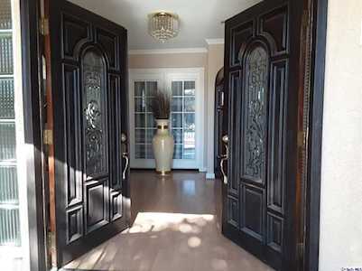 16001 Simonds Street Granada Hills, CA 91344