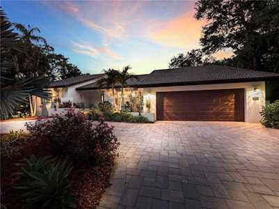 5231 Siesta Cove Dr Sarasota, FL 34242