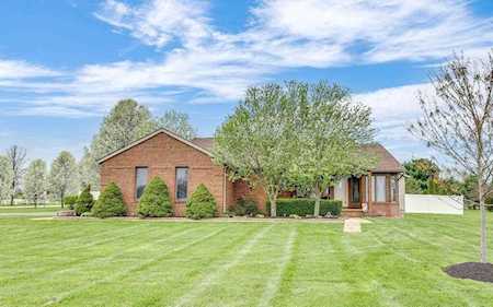 40 Brandon Drive Pataskala, OH 43062