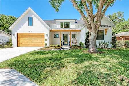 2135 Datura St Sarasota, FL 34239