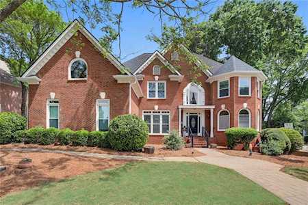 1050 Seale Dr Alpharetta, GA 30022