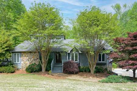 1305 Taramore Dr Suwanee, GA 30024