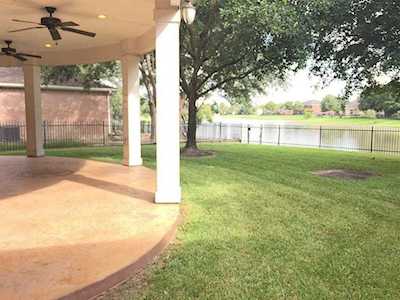 17423 S Summit Canyon Dr Houston, TX 77095