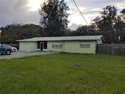 1224 E 151st Ave Lutz, FL 33549