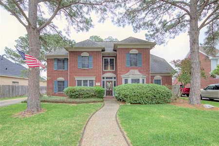 4326 Amber Lake Dr Houston, TX 77084