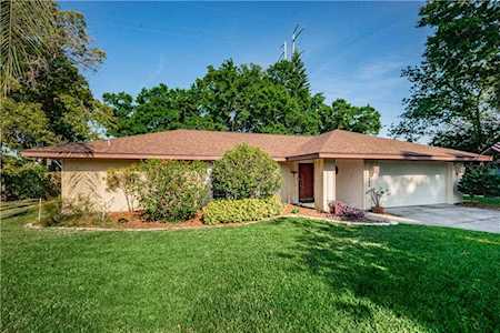 830 Hickory Ln Palm Harbor, FL 34683