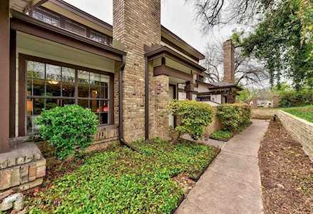 1748 Ohlen RD #2 Austin, TX 78757