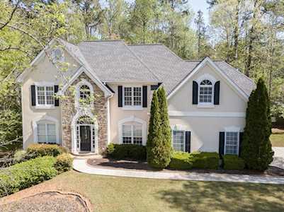 1360 Pinshyre Ct Lawrenceville, GA 30043