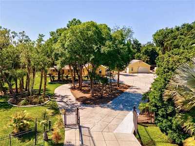 3679 Walden Pond Dr Sarasota, FL 34240