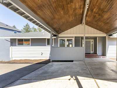 17617 SW Mildred Ln Beaverton, OR 97007