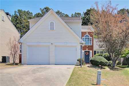 1572 Galewood Circle Marietta, GA 30062