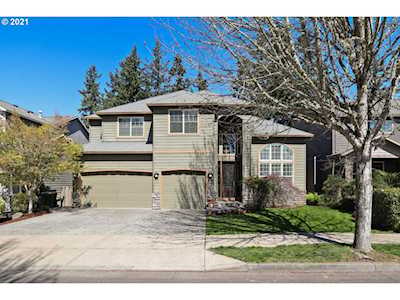 16147 SW Snowy Owl Ln Beaverton, OR 97007