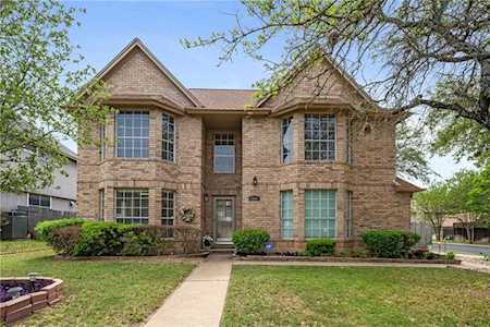 2700 Sabinal TRL Cedar Park, TX 78613