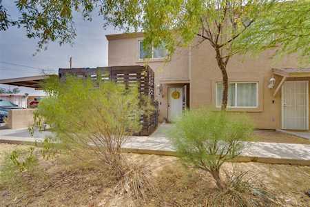 2277 S Apache Drive #8 Apache Junction, AZ 85120
