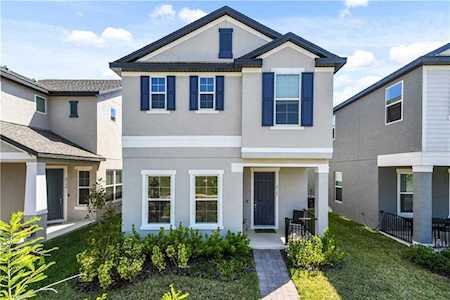 2145 White Feather LOOP Oakland, FL 34787