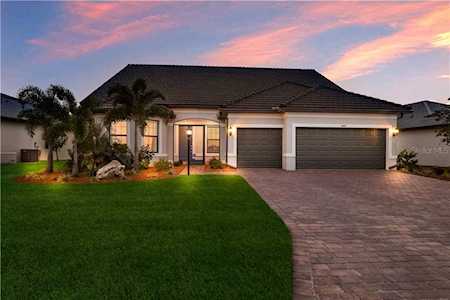 6842 Chester Trl Bradenton, FL 34202
