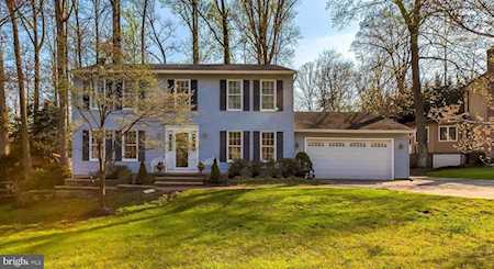 573 Kevins Dr Arnold, MD 21012