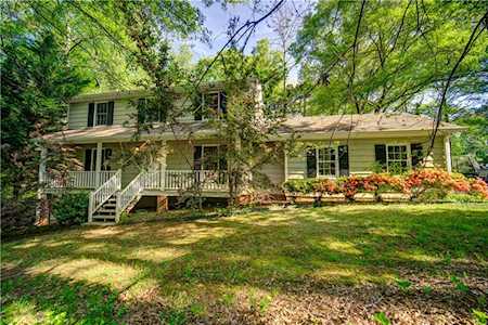 2502 Centerville Rosebud Rd Loganville, GA 30052