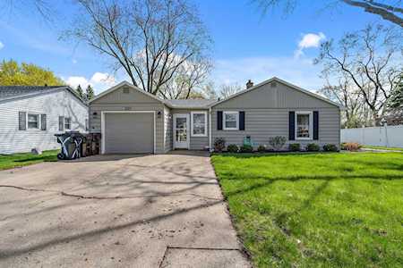 227 S Walkup Ave Crystal Lake, IL 60014