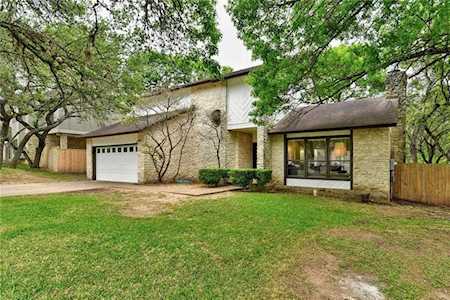 1517 Ben Crenshaw WAY Austin, TX 78746
