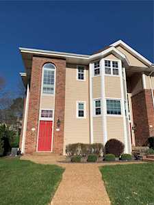 453 Meramec Way St Charles, MO 63303
