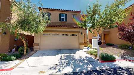8293 Vanity Fair Ln Las Vegas, NV 89113