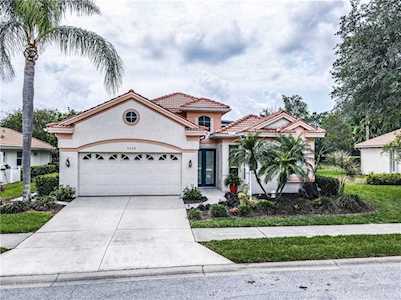 5030 Whitestone Dr Venice, FL 34293