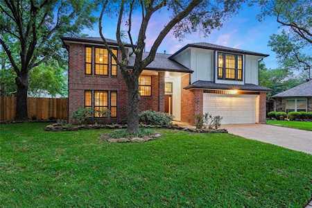 6103 Conlan Bay Dr Houston, TX 77041
