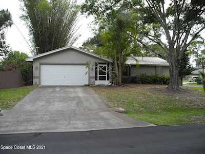 1804 SE Thomasville Avenue Palm Bay, FL 32909