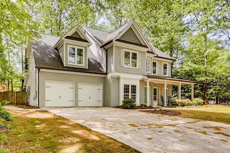 4080 Winding Valley Dr SE Smyrna, GA 30082
