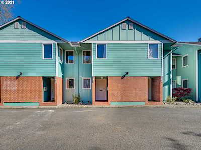 4758 SW Tucker Ave Beaverton, OR 97005