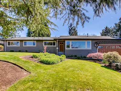 9800 SE City View Dr Happy Valley, OR 97086