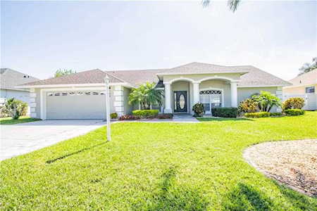294 Ruby Lake Ln Winter Haven, FL 33884