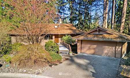18105 NE 28th St Redmond, WA 98052