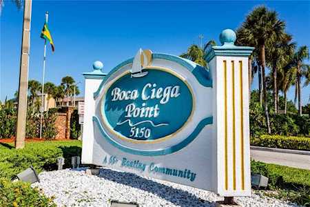 1 Boca Ciega Point Blvd #213 St Petersburg, FL 33708