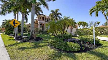 1102 Horizon View Dr Sarasota, FL 34242
